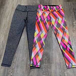 2 Victoria sport leggings size M good condition